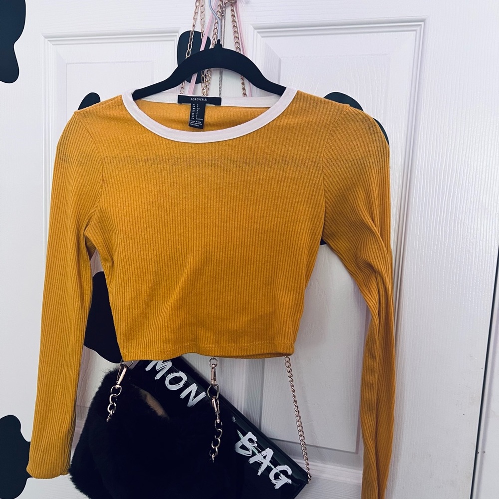 🎃yellow long sleeve small forever 21